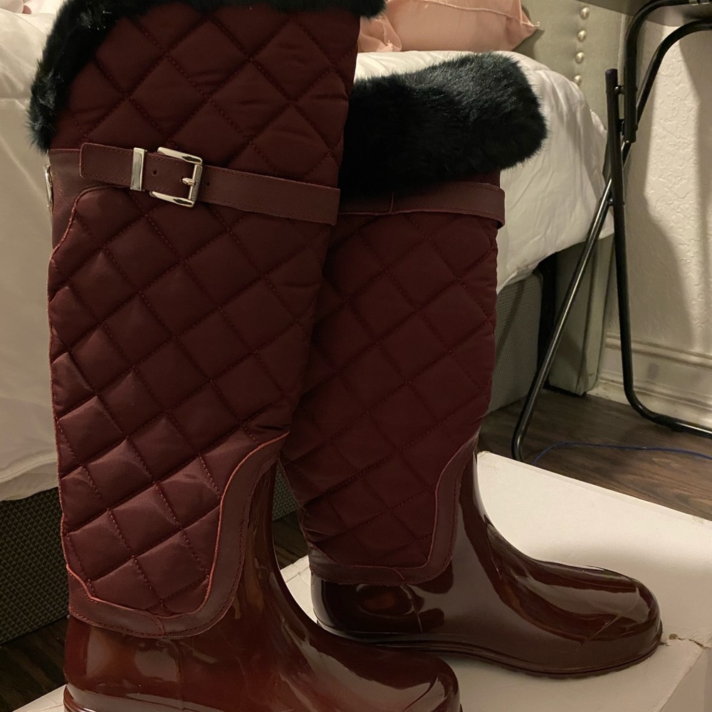 Michael Kors Women’s winter boots